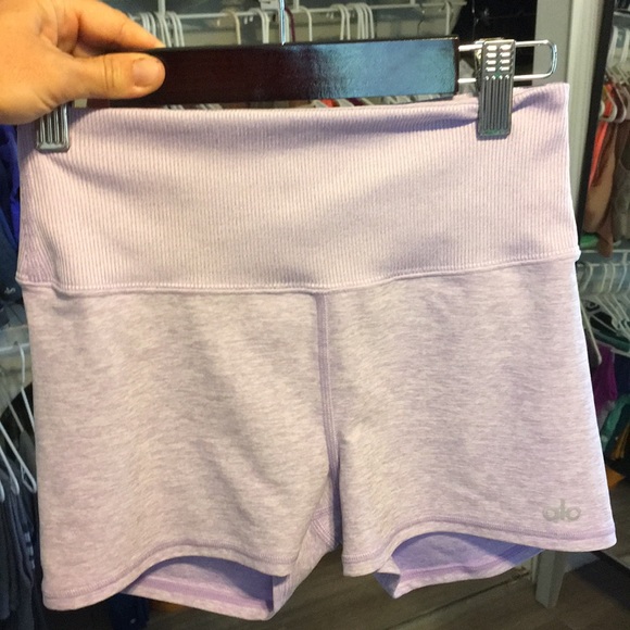 alo aura short